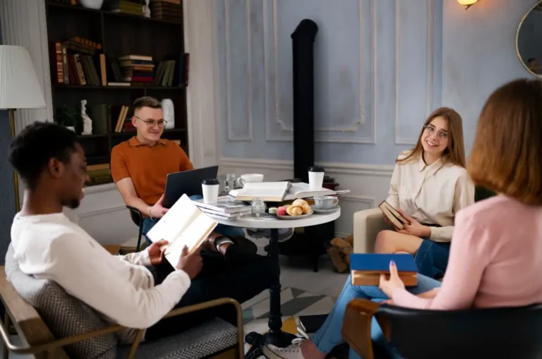 Sonderrabatte für Kirchen & NGOs im FoxKaffee Leipzig – Kostenloser Meetingraum inklusive